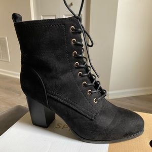 Black Heeled Boots